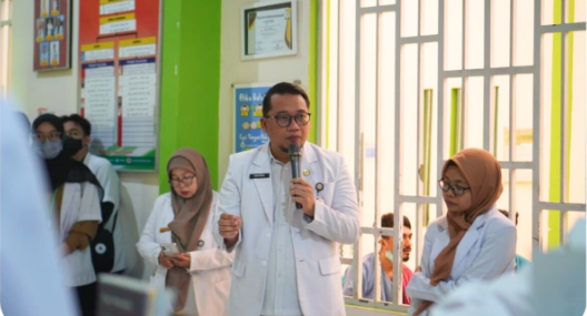 Visite Besar Tenaga Medis bersama Manajemen pada dua ruangan perawatan